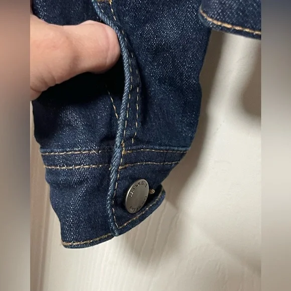 C’est Tio Denim Jean Jacket Size Small - Picture 5 of 8